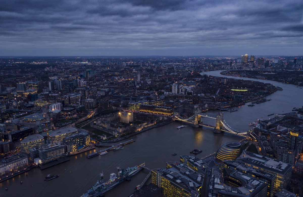 Titelbild zu „Eine Shoppingtour durch London“